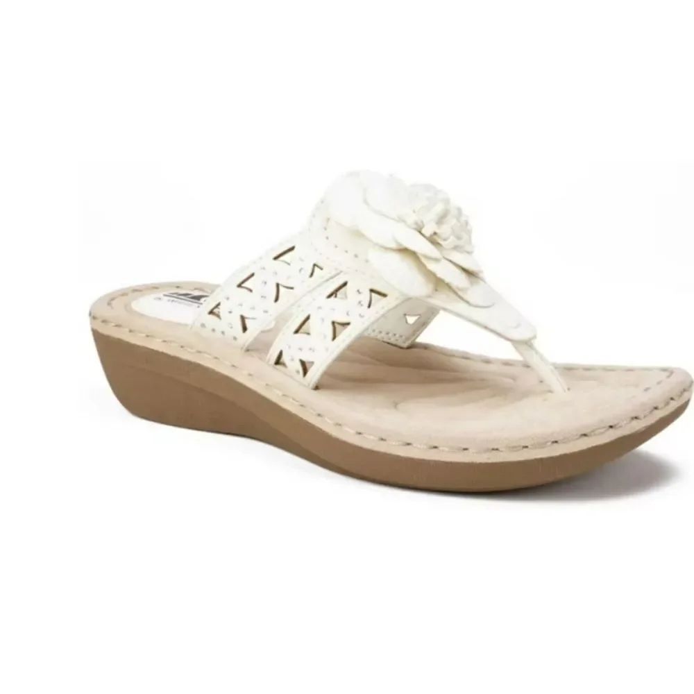 BRAND CLIFFS by White MOUNTAIN WOMEN CYNTHIA DRESSY FLORAL DESIGN THONG SANDAL